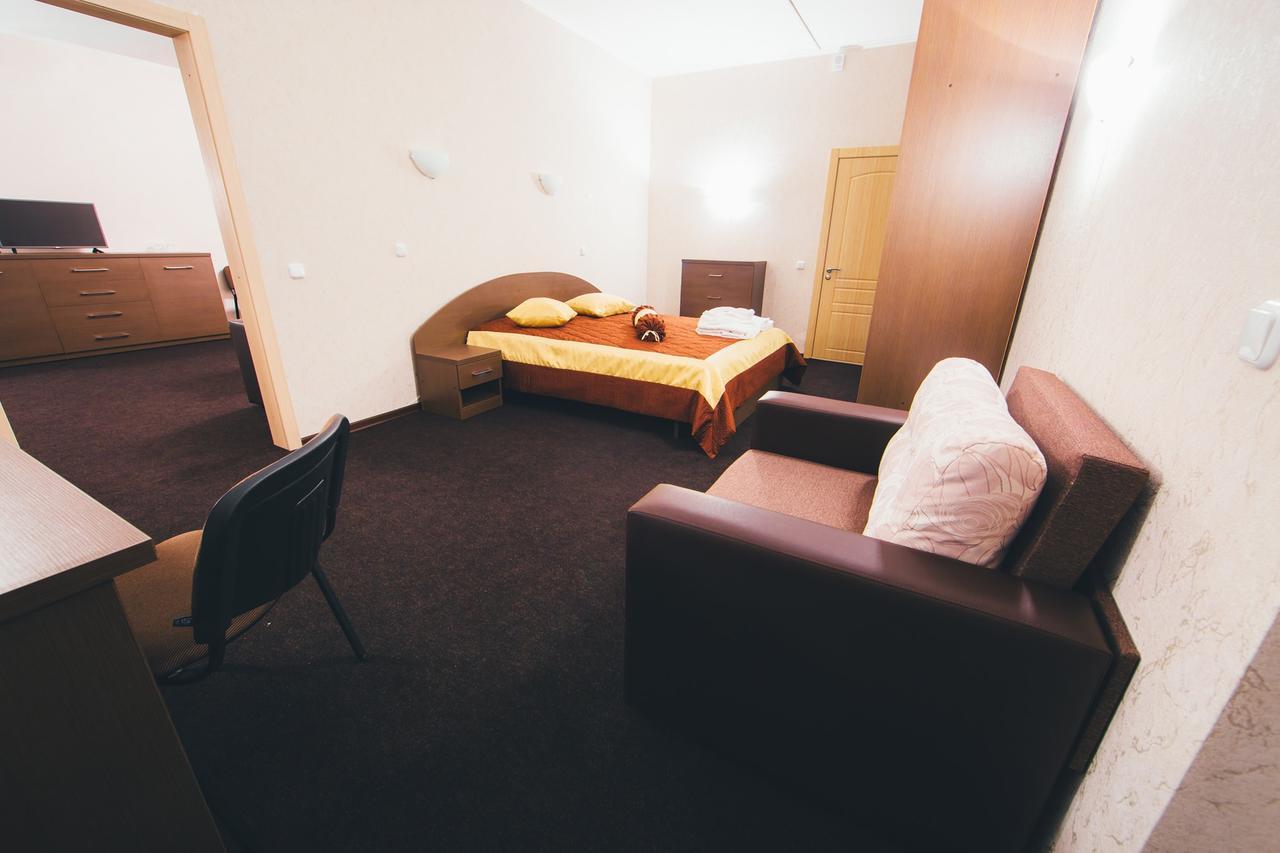 Sunhotel Astravyets Esterno foto