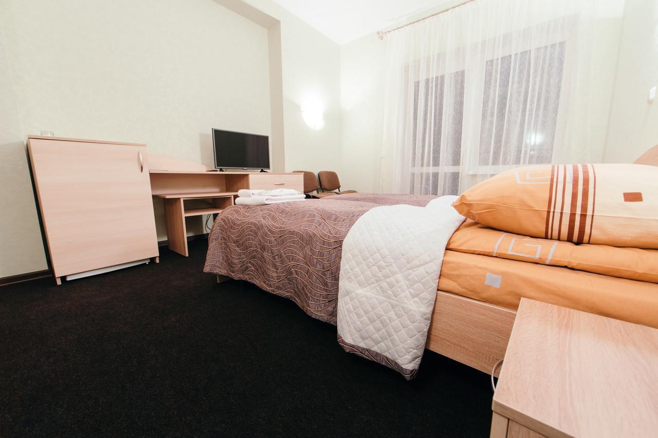 Sunhotel Astravyets Esterno foto