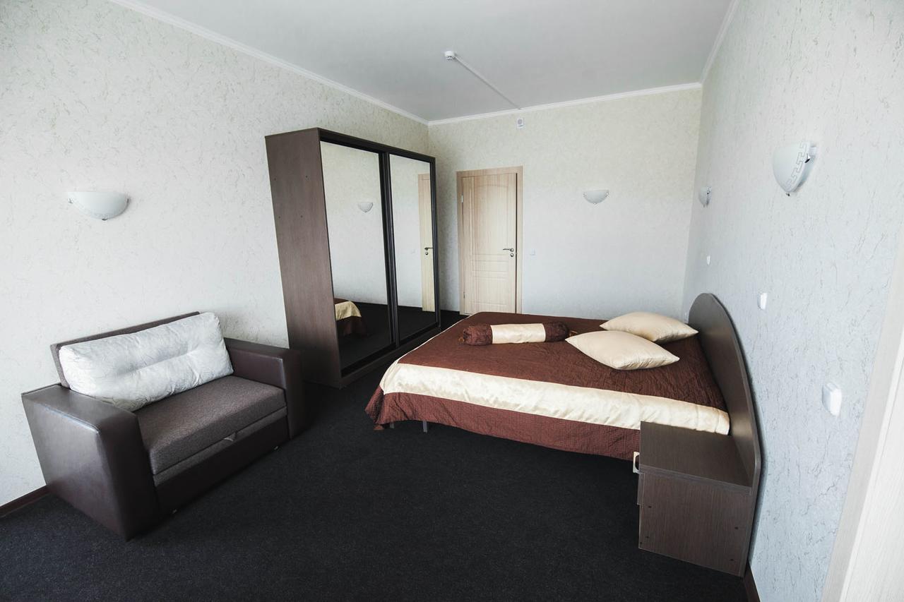 Sunhotel Astravyets Esterno foto